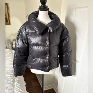 Banana Republic Cropped Down Puffer Jacket Black Polka Dot Lining Size M